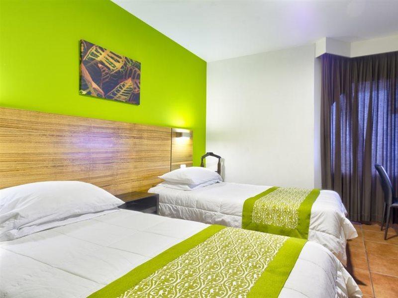 Hotel Residence Inn Suites Cristina San José Buitenkant foto