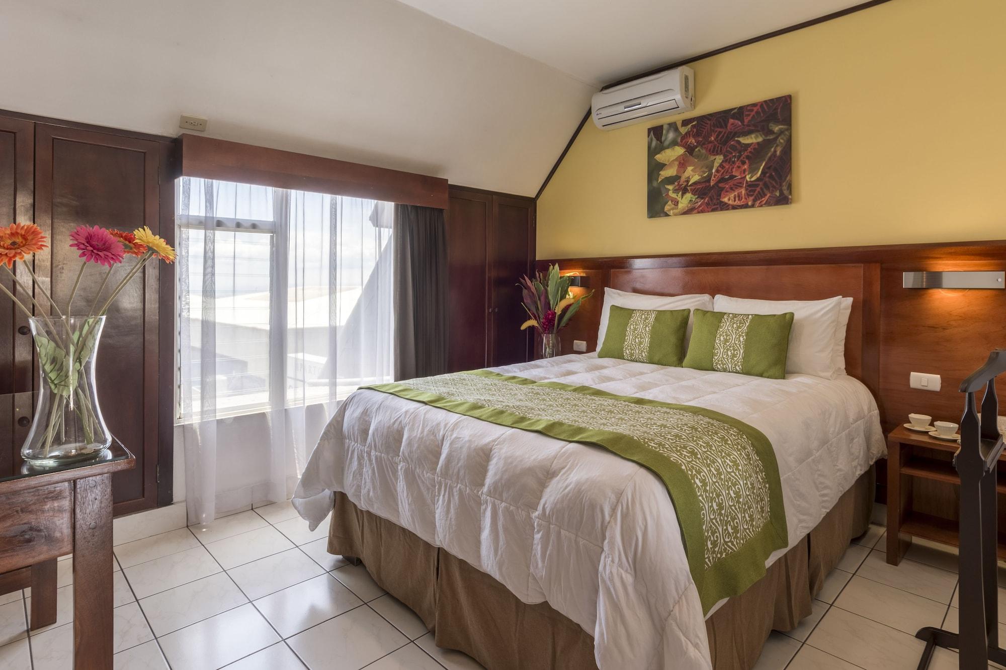 Hotel Residence Inn Suites Cristina San José Buitenkant foto