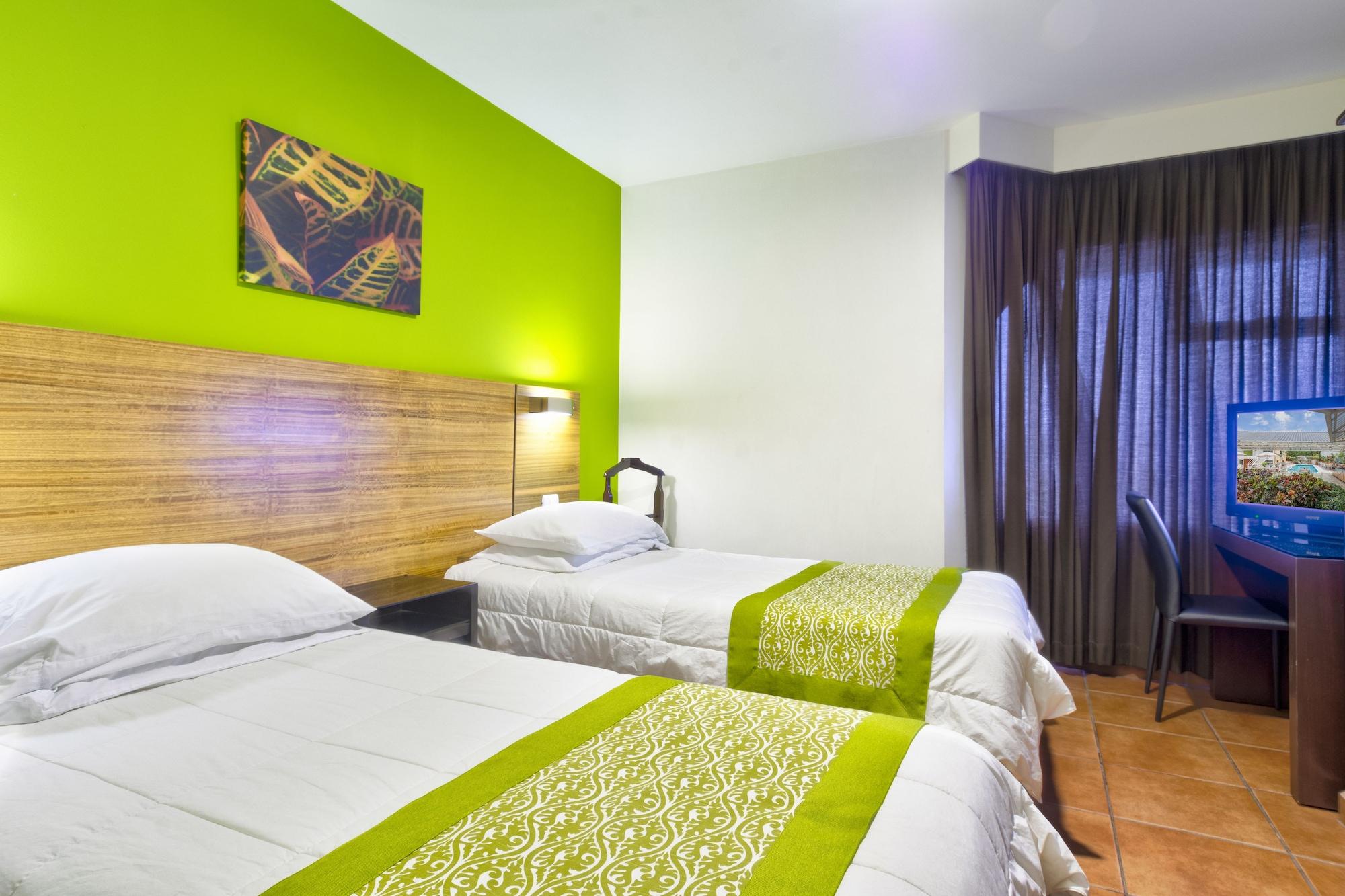 Hotel Residence Inn Suites Cristina San José Buitenkant foto