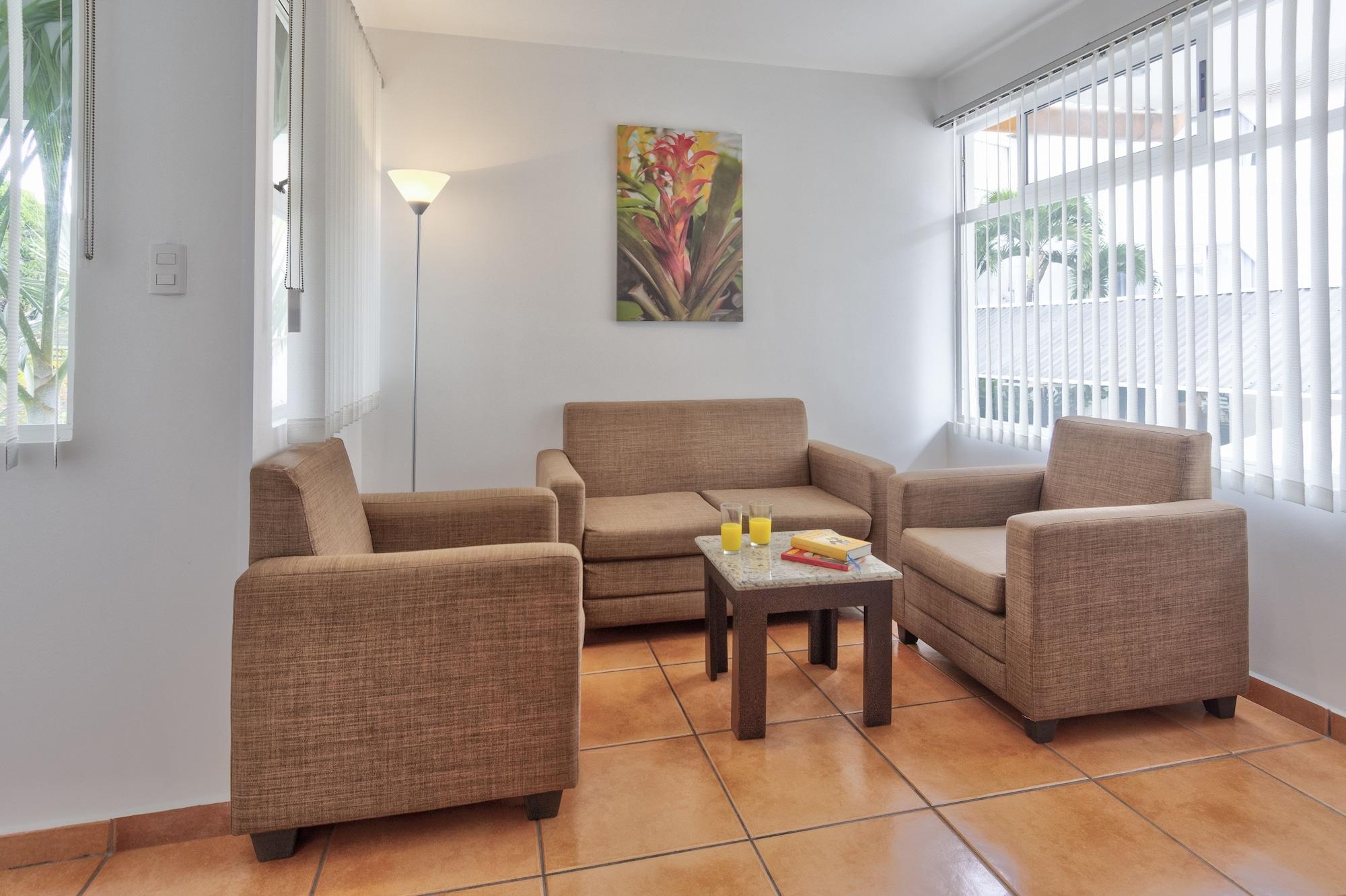 Hotel Residence Inn Suites Cristina San José Buitenkant foto
