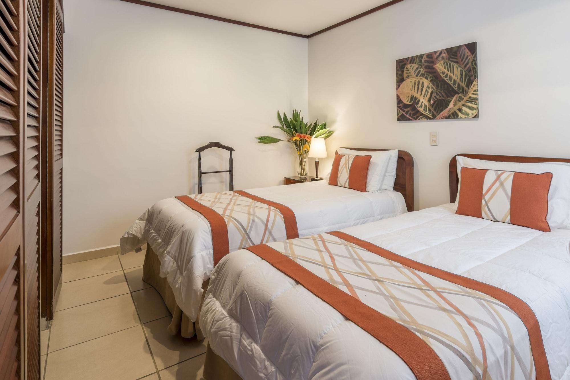 Hotel Residence Inn Suites Cristina San José Buitenkant foto