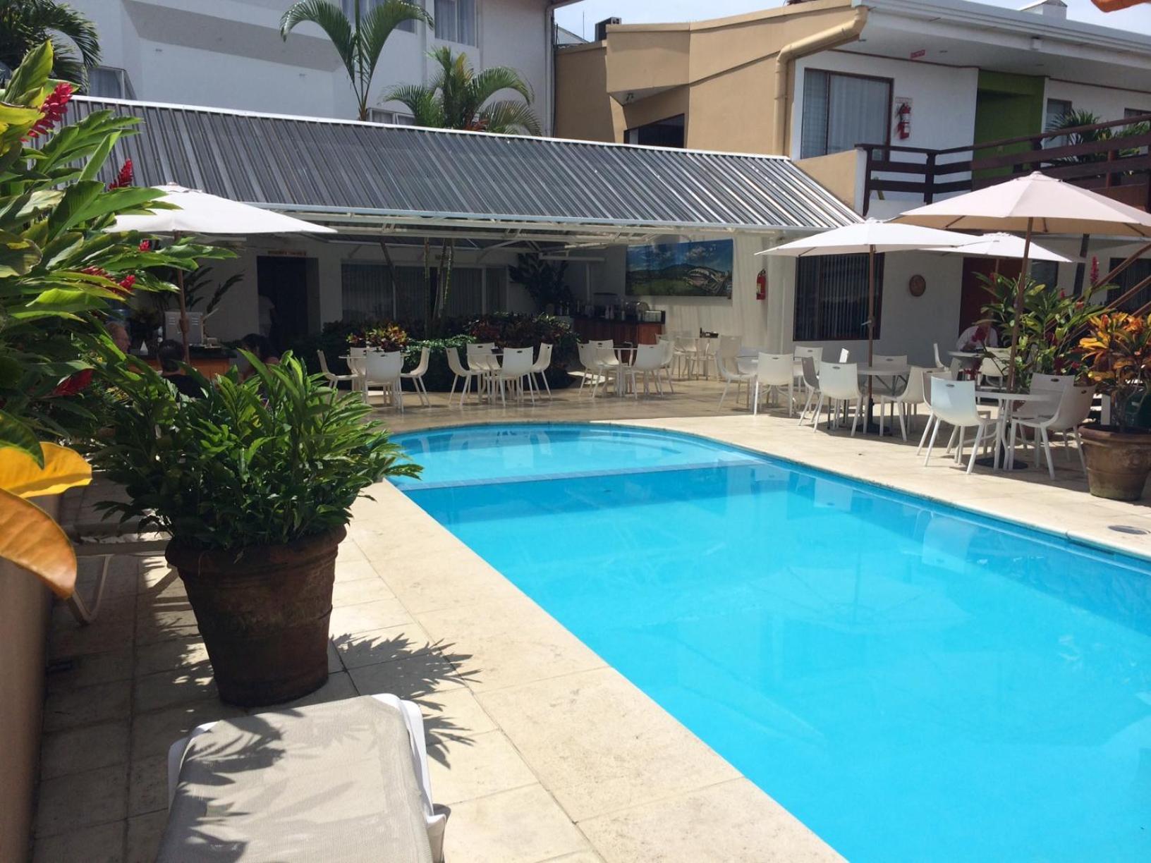 Hotel Residence Inn Suites Cristina San José Buitenkant foto